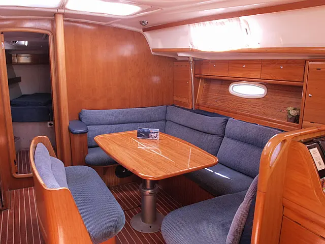 Bavaria 42 - [Internal image]