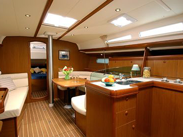 Sun Odyssey 42 i - [Internal image]