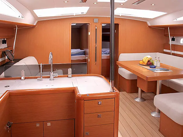 Jeanneau 53 - [Internal image]