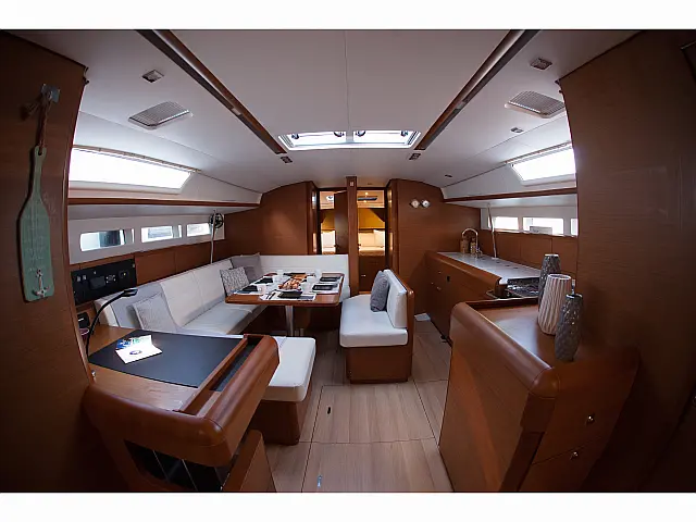 Sun Odyssey 519 -  5 cabs - [Internal image]