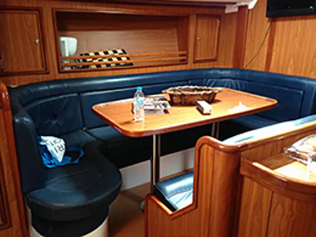 Ocean Star 51.2 - [Internal image]