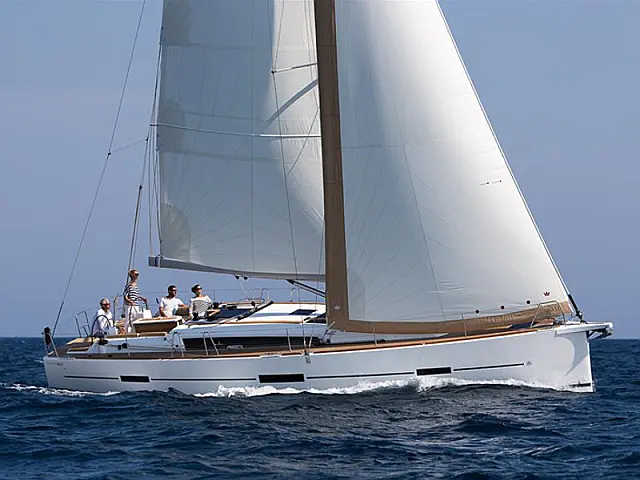 Dufour 460  - [External image]