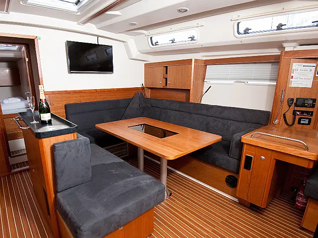 Hanse 505 - [Internal image]