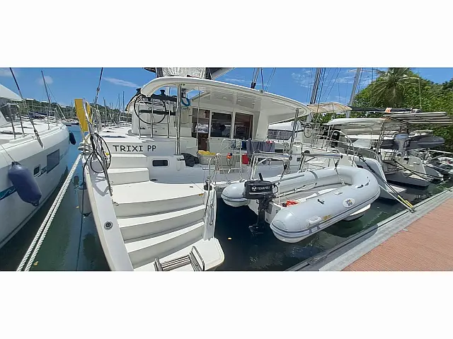 Lagoon 400 S2  - [External image]