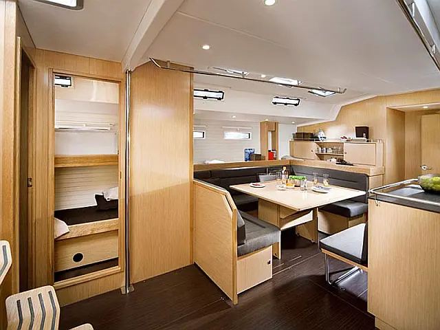 Bavaria 55 Cruiser l - [Internal image]