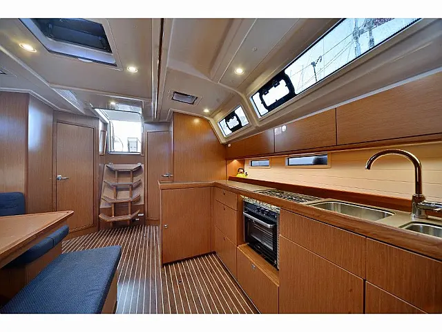 Bavaria Cruiser 46 - [Internal image]