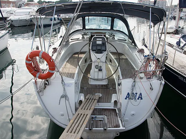 Bavaria 38 Cruiser - [External image]