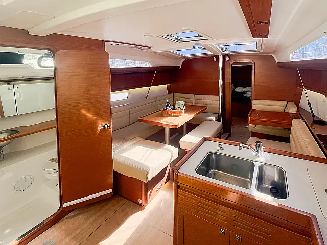 Dufour 412 GL - [Internal image]