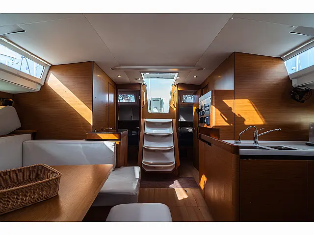 Sun Odyssey 490 - [Internal image]