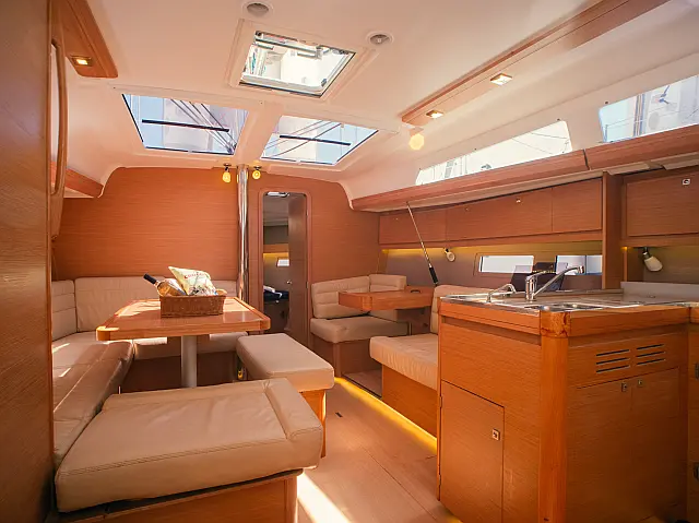 Dufour 412 GL - [Internal image]