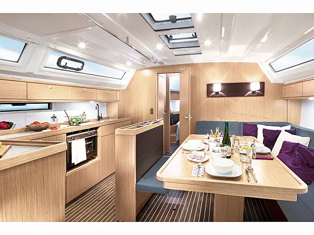 Bavaria Cruiser 46 - [Internal image]