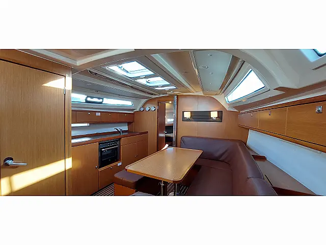 Bavaria Cruiser 41 - [Internal image]