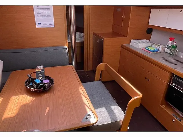 Dufour 430 Grand Large - [Internal image]