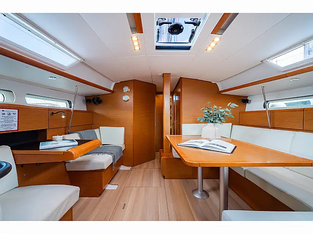 Sun Odyssey 439 - [Internal image]