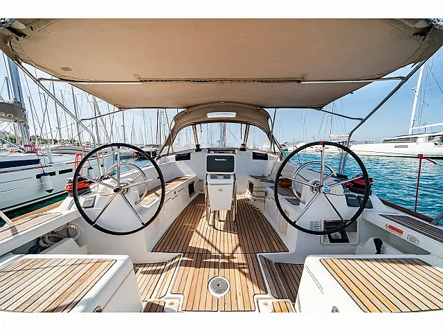 Sun Odyssey 439 - [External image]