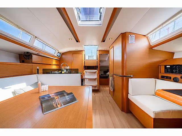 Sun Odyssey 439 - [Internal image]