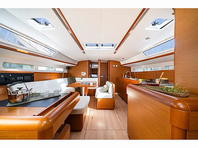 Sun Odyssey 519 -  5 cabs - [Internal image]