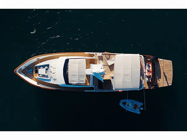 Trawler 77 - [External image]
