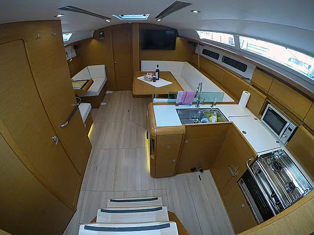 Sun Odyssey 449 - [Internal image]