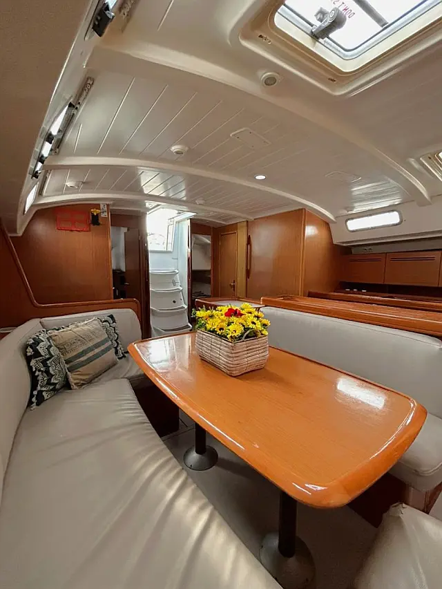 Cyclades 50.5 - [Internal image]