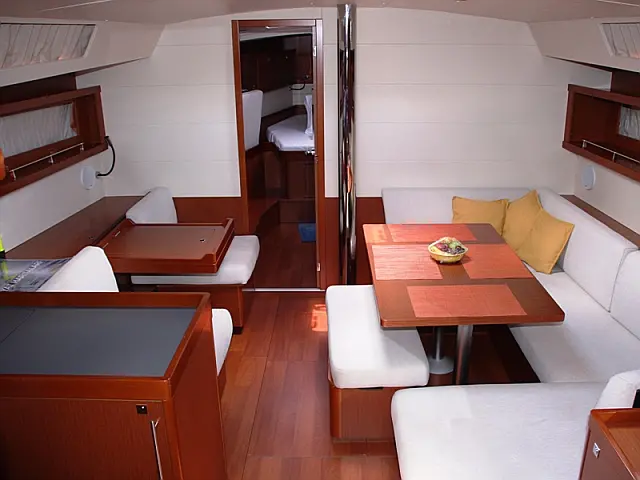 Oceanis 45 - [Internal image]