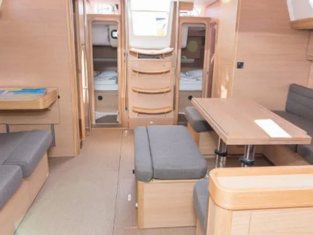 Dufour 512 Grand Large - [Internal image]