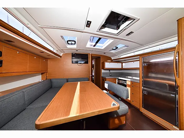 Dufour 470 - [Internal image]