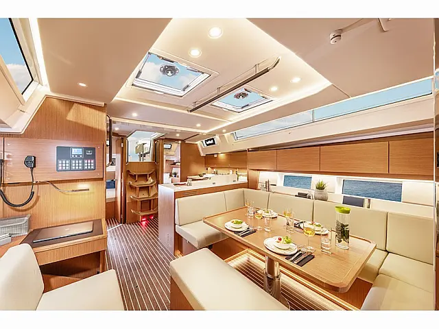 Bavaria C45 Style - [Internal image]