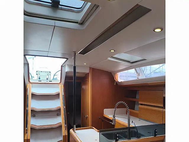 Jeanneau 53 - [Internal image]