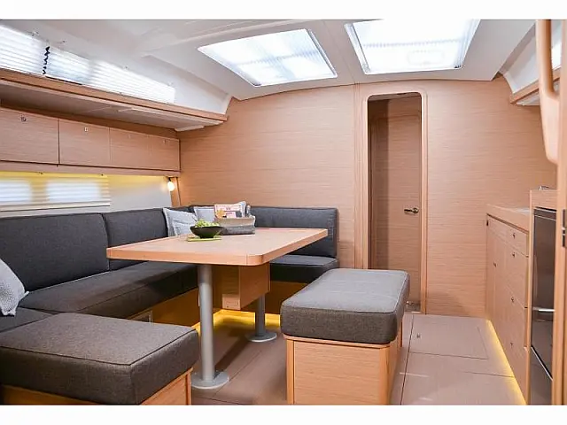 Dufour 460GL - [Internal image]