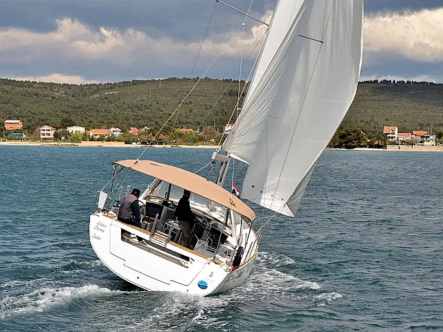 OCEANIS 45 BT - [External image]