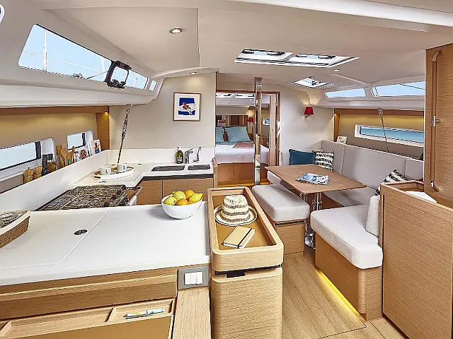 Sun Odyssey 440 - [Internal image]