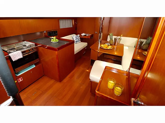 Oceanis 41.1 - [Internal image]