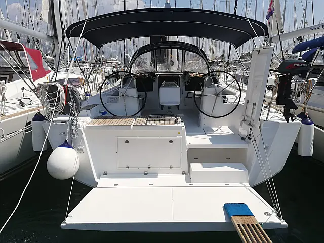 Dufour 460 Grand Large - [External image]