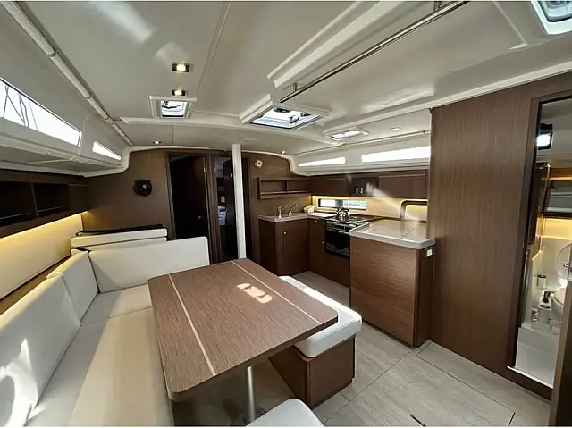 Oceanis 40.1 - [Internal image]