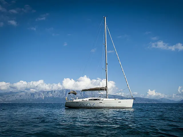 Oceanis 43 - [External image]