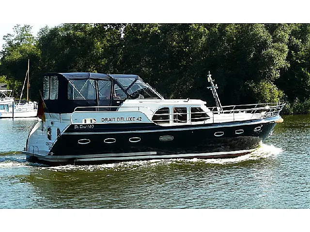DeLuxe 42 - [External image]