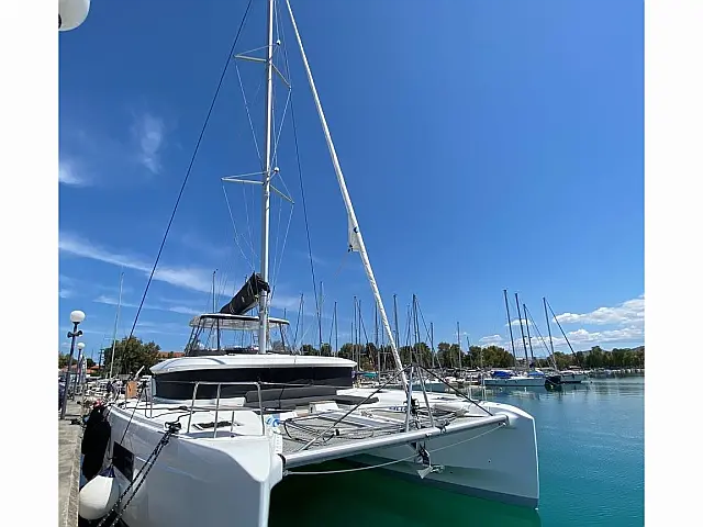 Lagoon 46   - [External image]