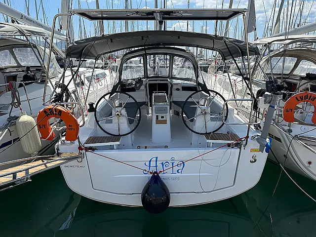 Oceanis 34.1 - [External image]