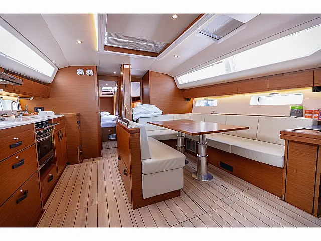 Jeanneau 54 - [Internal image]