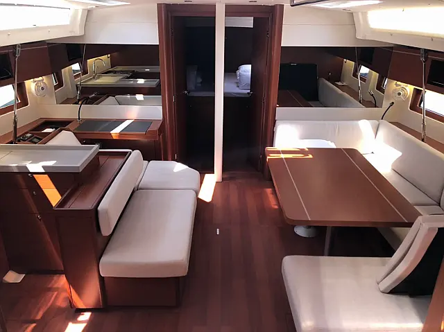 Oceanis 51.1 - [Internal image]