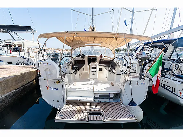 Sun Odyssey 440 - [External image]