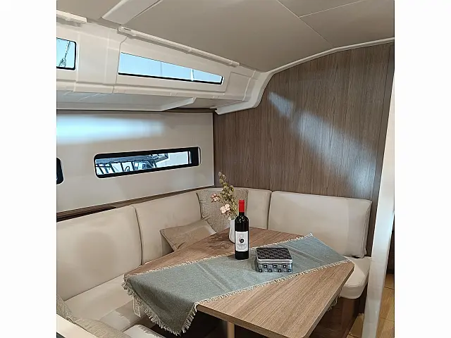 Sun Odyssey 415 - [Internal image]