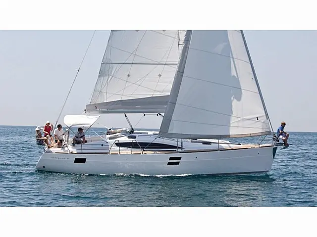 Elan 40 Impression - [External image]