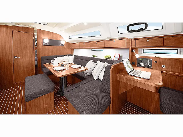 Bavaria 41 Cruiser Style - [Internal image]