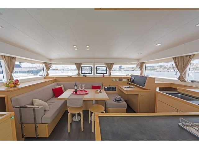 Lagoon 400S2 - [Internal image]
