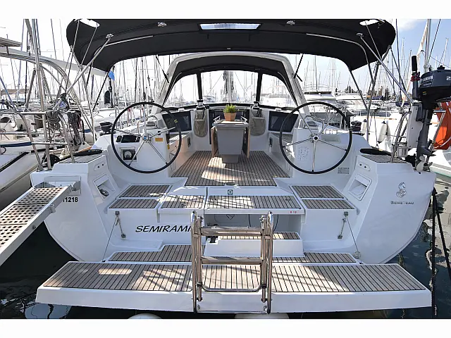 Oceanis 45 - [External image]