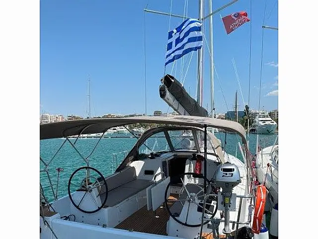 Sun Odyssey 380 - [External image]