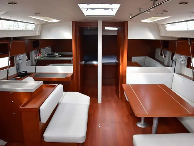 Oceanis 51.1 - [Internal image]
