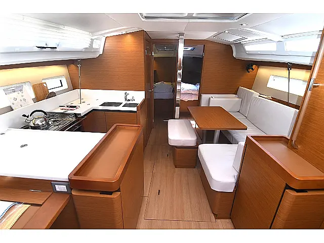 Sun Odyssey 440 - [Internal image]